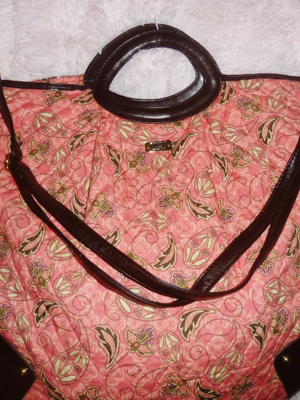 Like New MaggiB Quilted Large Purse Handle or Over the Shoulder Carry
